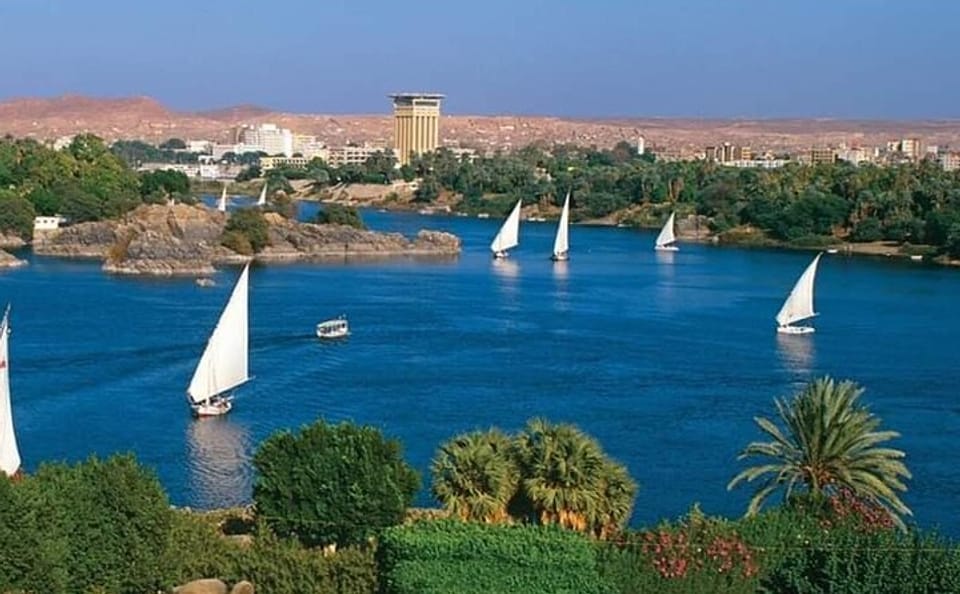 Aswan Guided Tour: Philae Temple and High Dam Visit