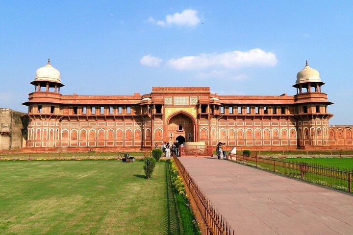 Jahangir Mahal