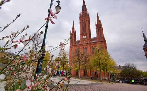 Private Guided City Tour of Wiesbaden's History and Culture