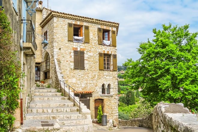 Full-Day Shared Tour Provence and its Medieval Villages from Nice 3