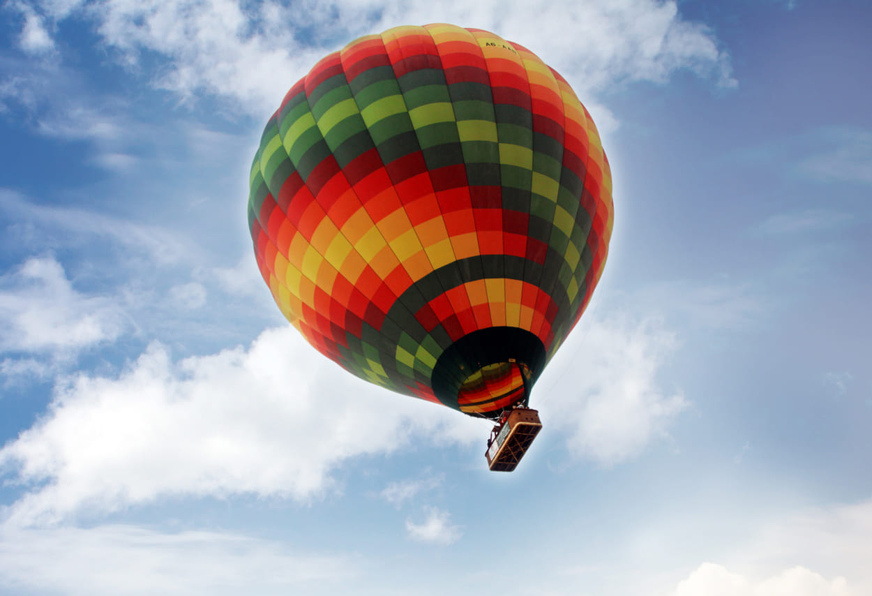 hot air balloon ride dubai