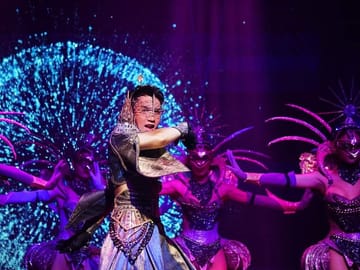 Pattaya : Alcazar Cabaret Admission Ticket