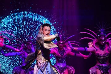 Pattaya : Alcazar Cabaret Admission Ticket