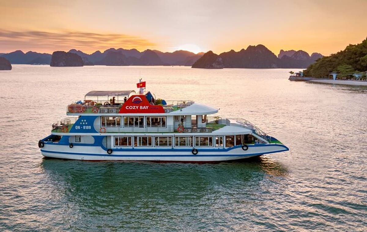 Cozy Bay Cruise 5 Star Halong Day Trip from Hanoi by Expressway