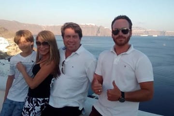 Real Santorini: Full-Day Private Tour