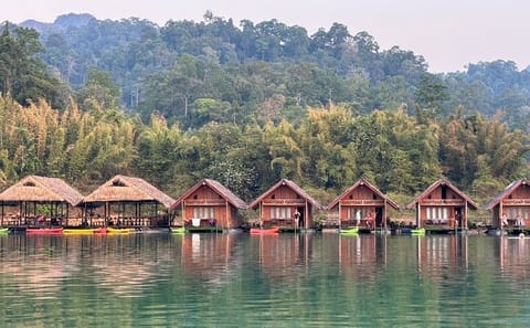 Samet Nangshe and Cheow Lan Lake Day Tour from Ao Luek