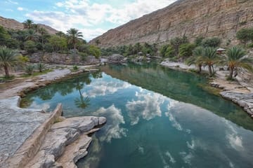 Private Day Trip Adventure in Wahiba Sands and Wadi Bani Khalid