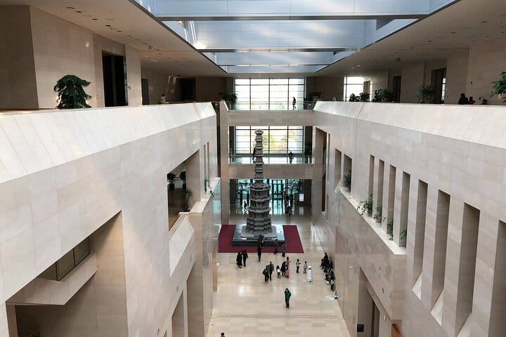 National Museum of Korea Private Tour: Seoul Exploration Game 8
