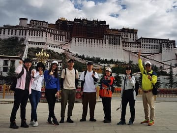 6-Day Lhasa and Namtso Lake Adventure with Travel Permit