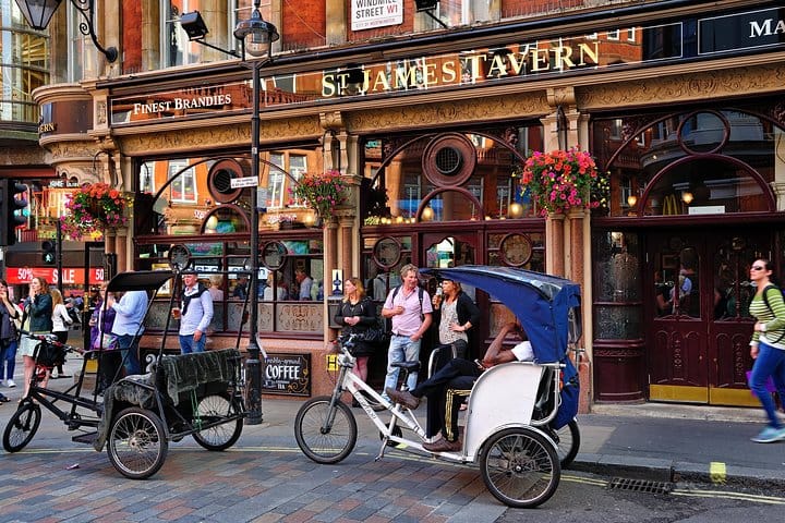 Full Day Traditional Private London Tour with Car/Black Cab/SUV/Van/Coach 5