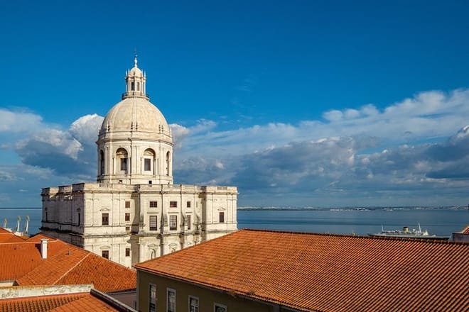 Lisbon Walking Tour with a Photographer - Morning Edition 10