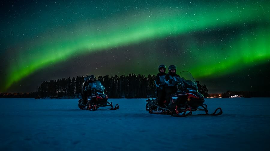 Northern Light safari, snowmobile safari, tour, aurora borealis, Pure Lapland, Rovaniemi Lapland