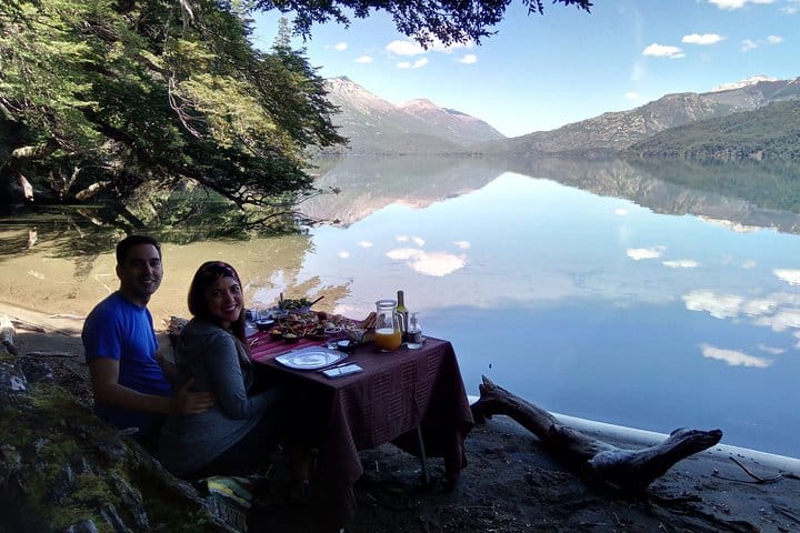 Mascardi Lake Trek and Kayak Adventure