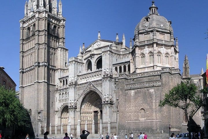 Toledo Tour from Madrid: Cathedral, Synagogue & St. Tome's Church 9
