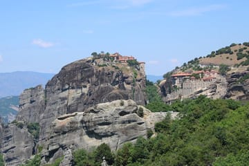 Private Day Trip from Thessaloniki to Meteora Monasteries