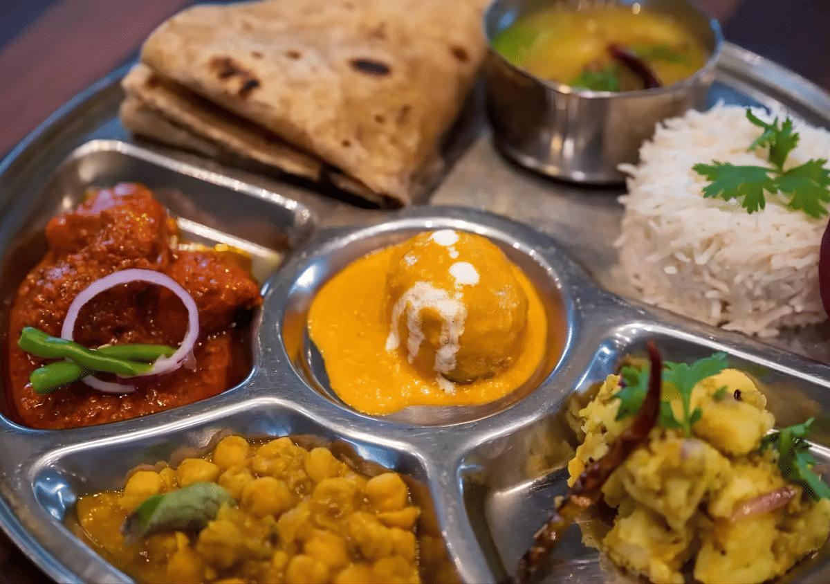 Mauritius: South Bus Tour with Lunch and Entry Fee