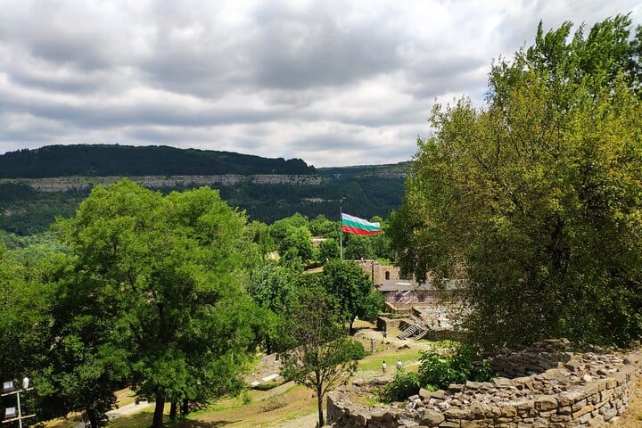 Private Virtual Tour in Veliko Tarnovo with a Local Guide 4