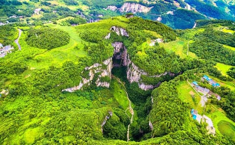 Chongqing City Day Tour to Wulong County's Natural Bridges