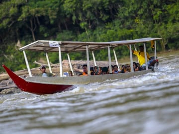 Putrajaya, KL City, Batu Caves & Fireflies Combo Tour (SIC)