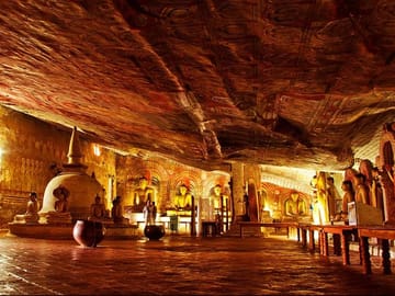 Sigiriya Rock Fortress and Dambulla Cave Temple Tour