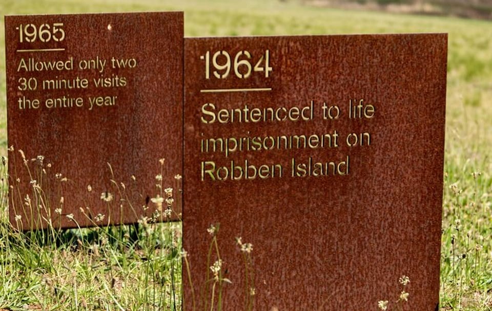 Robben Island and Peninsula Tour Including Fees