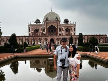 Cultural Tour of Agra, Badami, Bijapur, and Mumbai