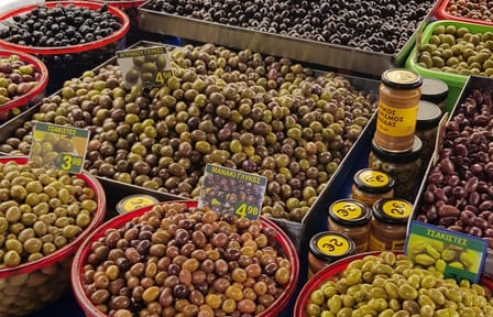 Discover and shop in the food markets of hidden Athens