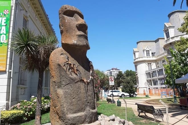 moai vi&Atilde;a del mar