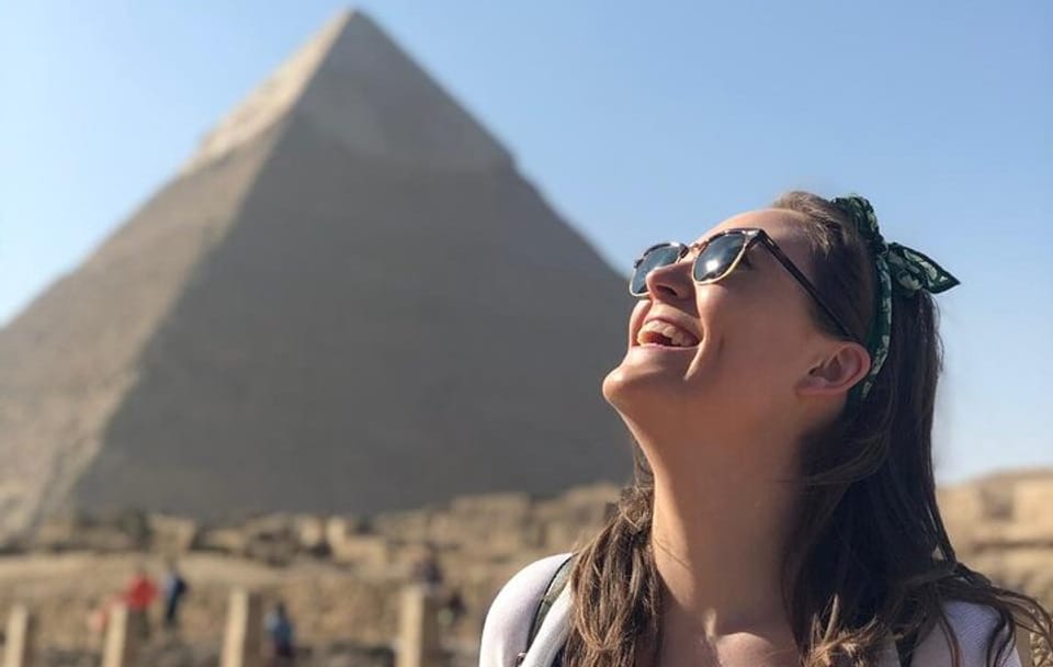 Private Tour of Giza Pyramids and Sphinx with Lunch
