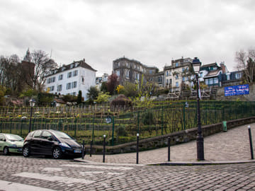 Walking Tour of Local Gastronomy in Montmartre, Paris