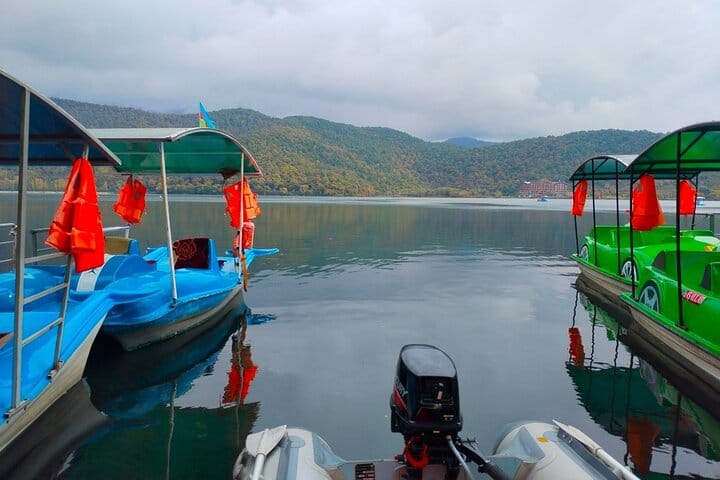 Gabala tour-Nohurlake-boat-riding-scenery-world tourism