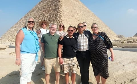 Cairo Day Trip to Pyramids of Giza, Sphinx and Museum