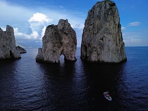 Private Boat Tour of Capri 4 hours Experience the sea at its best