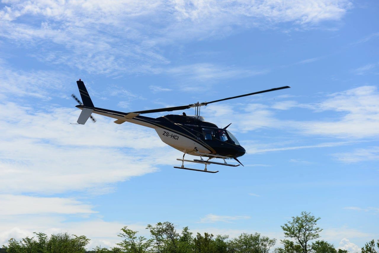 Victoria Falls: Helicopter Flight (25 Minutes Flight) 2