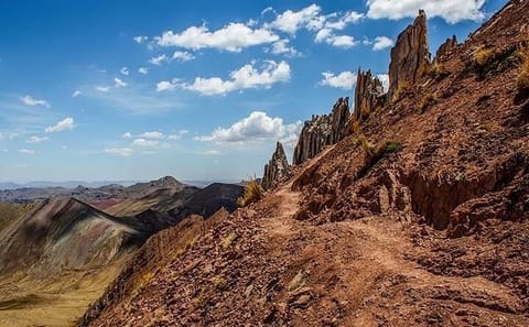 2-Day Private Trek Camping in Rainbow Mountain Llamachimpana