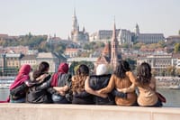 Budapest Grand City Tour with Parliament Visit 8