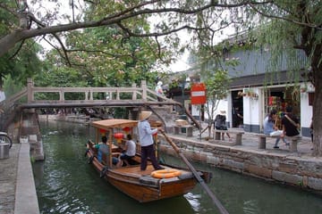 Private Boat Tour of Zhujiajiao Water Town from Shanghai