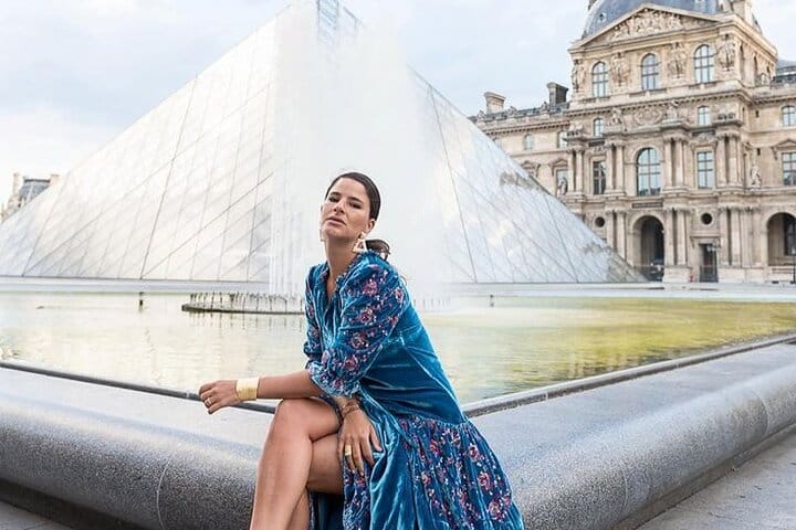 Paris Photoshoot by Professional photographer with CDG Transfers  7