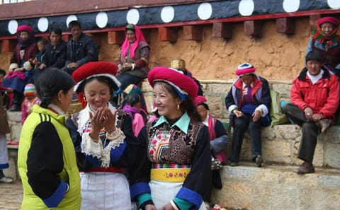 9-Day Historical Towns Exploration Tour