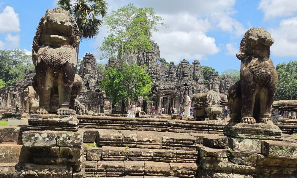 The Image of famous head of Bayon 