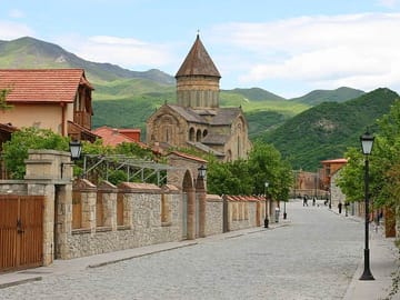 From Tbilisi: Mtskheta, Jvari, Gori &Uplistsikhe Cave Guided Tour