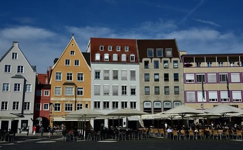 Private Historic City Tour of Augsburg's Key Landmarks