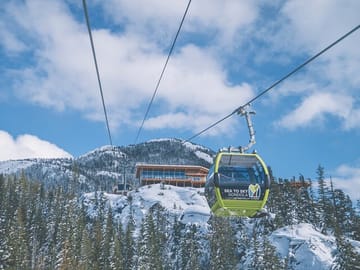 Private Winter Adventure Tour at Grouse Mountain, Vancouver