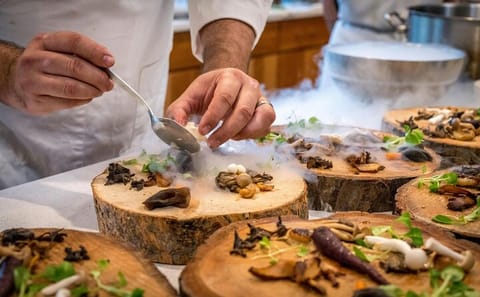 Moroccan Cooking Class and Market Tour in Marrakech