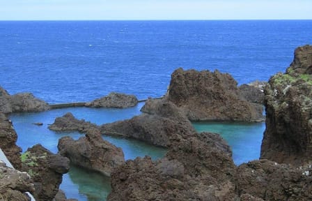 Jeep Tour of Volcanic Pools and UNESCO Forests in Portugal