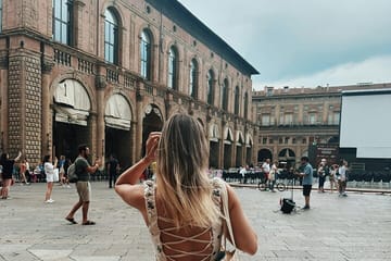 Private 8-Hour Cultural Tour of Bologna from Florence