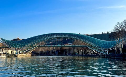 Culinary Walking Tour of Tbilisi's Historic Sites
