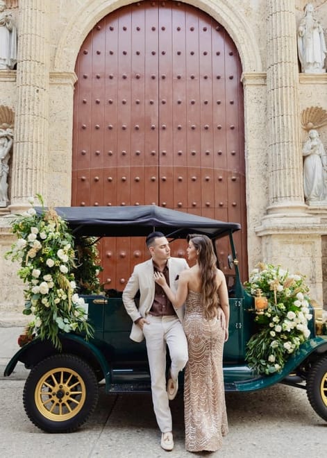 Rome Private VIP Vintage Car Tour: Luxury, Comfort & Prosecco (3h) 5