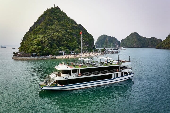 Arcady Cruise Luxury 1 Day Tour From Hanoi by Express Limousine