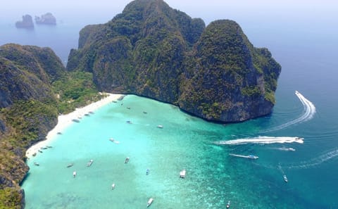 Snorkeling Adventure to Phi Phi Islands from Phuket